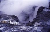 plateau de Dieng geyser