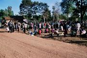 marché de rue vers Salavan