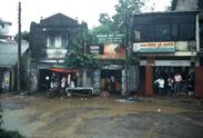 Deniyaya sous la pluie Deniyaya sous la pluie