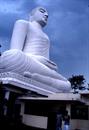 Kandy statue de bouddha Kandy statue de bouddha
